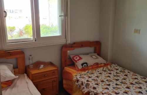 Al-Hammam Ski Chalet | Beach House Perfect for Romantic Weekend in resort