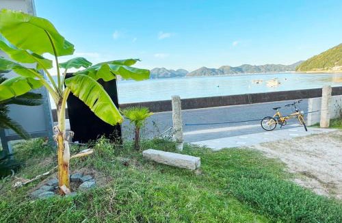 Onomichi House | Beach Villa Tachibana目の前が海 ペット犬OK Max7名3ユニット BBQ SUP カヤック完備 サイクリング最適