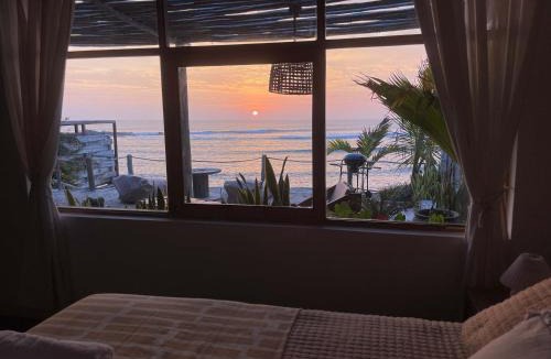 La Libertad House | Beachview 4BR with Terrace in La Libertad