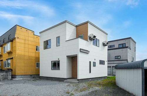 Asahikawa Apartment | Bear Cub Hotel