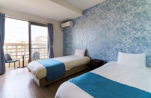 Shimajiri District Apartment | Bears Stay Kumejima Eef Beach