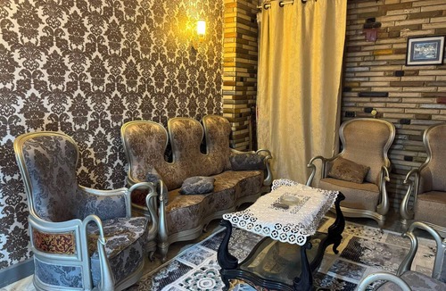 Giza Condo | Beautiful 2-bedroom condo with AC in charming Cairo.