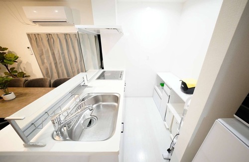 Nakano Apartment | Beautiful Fully Renovated Room