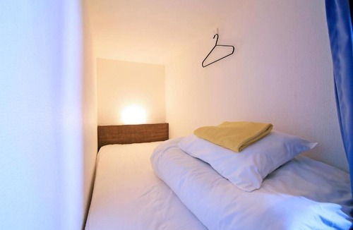 Sugamo Hostel | BEE-HIVE Sugamo - Male Only ビーハイブ巣鴨-男性専用-
