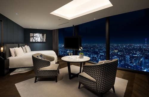 Kabukicho Hotel | BELLUSTAR TOKYO, A Pan Pacific Hotel