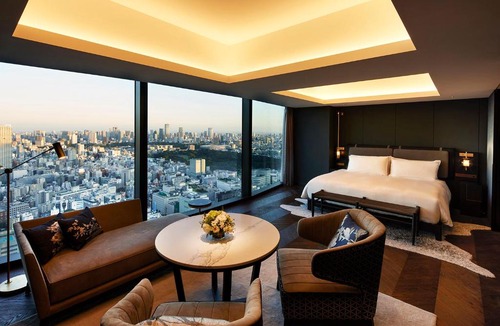 Kabukicho Hotel | BELLUSTAR TOKYO, A Pan Pacific Hotel