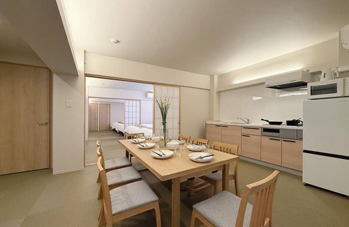 Hatsukaichi Apartment | bHotel Miyajima Omotesando 22