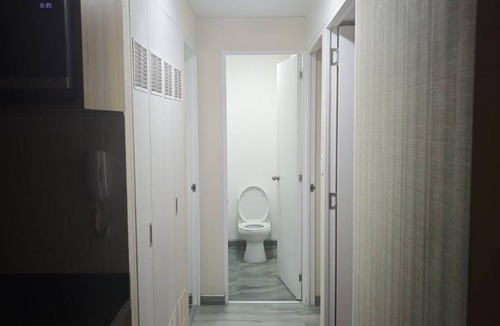 Santa Beatriz Apartment | “Bienvenido a este moderno departamento de una habitación y media,