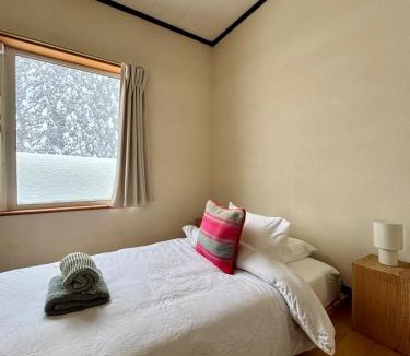 Myoko Cabin | Blanco Escape