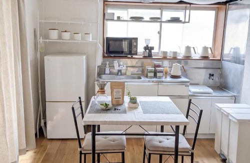 Funabashi Apartment | Blue moon house miyama