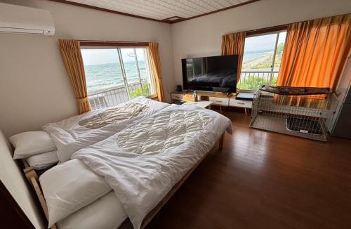 Awaji Hostel | BLUE OCEAN 淡路屋 -Awajiya- Oceanfront BBQ PET OK