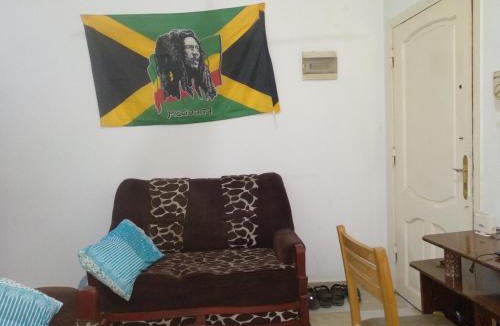 Corniche Road-Dahar House | Bob Marley Homestay