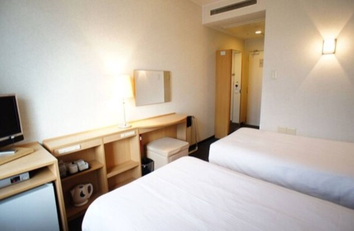 Suminoe Hotel | Breakfast included Economy twin smoking 18 squ/Osaka Ōsaka