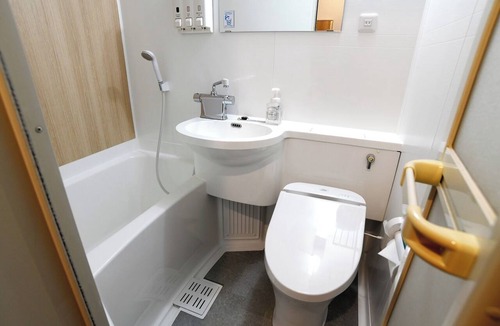Kitaotsuka Hotel | Breakfast included Single 2 person plan nonsmo/Toshima-ku Tokyo