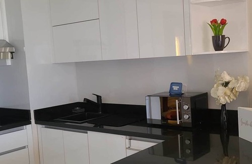 Sakkala Apartment | Breathtaking sea view – quiet *Susi's The View*