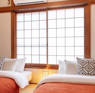 Abeno Villa | Bright and Airy Japanese House with Private Garden Up to 6 Guests Near Tsutenkaku Tennoji Zoo