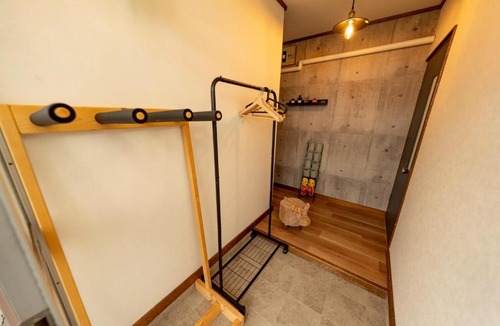 Asahikawa Apartment | BUDDY HOUSE - Newコスパ重視! サンタプレゼントパーク10分! カムイリンクス28分! コンビニ徒歩3分! 旭川鷹栖インター5分! 商業施設すぐ!