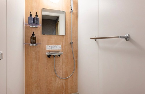 Maejima Hotel | Bunk Bedroom 4 beds | Room only/Naha Okinawa