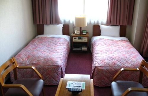 Fuchu Hotel | Business Hotel Sunlight Honkan