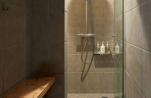 Higashigotanda Hotel | ℃ (Do-C) Gotanda