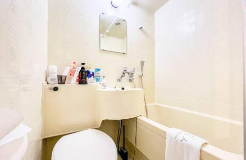 Naniwa Apartment | Campass303 1 minute from subway no elevator city center Freewifi