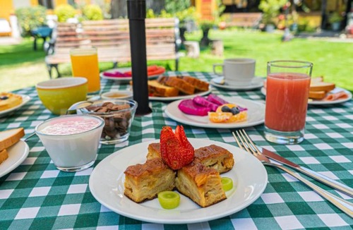 Vallecito Hotel | Casa de Avila Hotel