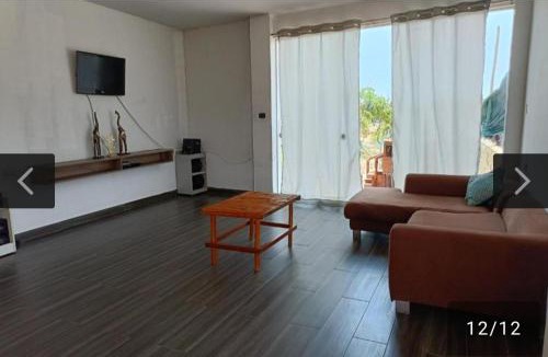 Asia House | Casa En Asia