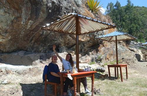Huaraz House | casa montañista lodge & camping