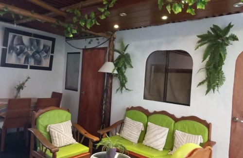 Pisco House | casa posada cabaña paracas