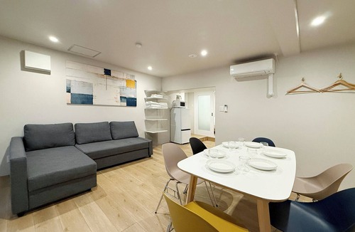 Hiroshima City Centre Apartment | Celine Kanayama 101