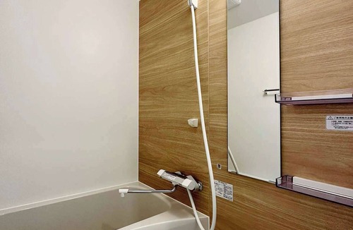 Hiroshima City Centre Apartment | Central 2BR Apt on Lively Shopping Street