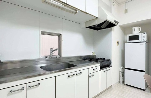Hiroshima City Centre Apartment | Central 3 BR Near Peace Park for 9 ppl