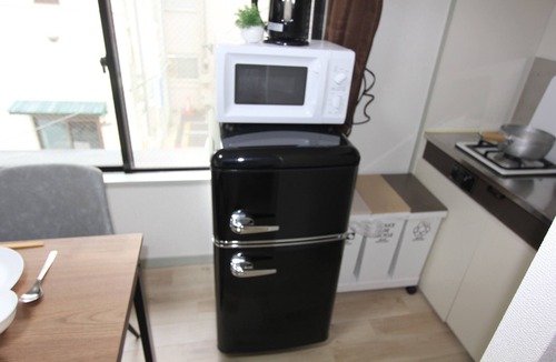 Nakano Apartment | Central Nakano Location | Walk to Sun Mall & Broadway | 6min to Shinjuku (201)