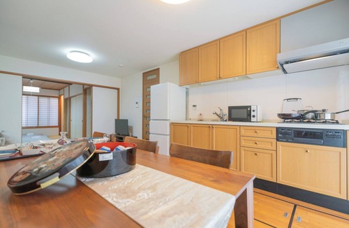 Nishinari House | CEREZO HOUSE Family/Baby-Friendly 4 bedrooms,2 toilets, 2 bathrooms,Free parking