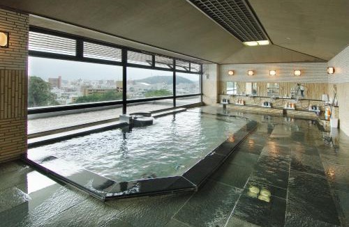 Yunoura Onsen Hotel | Chaharu