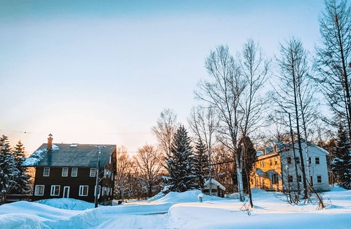 Niseko Ski Chalet | Chalet Banff
