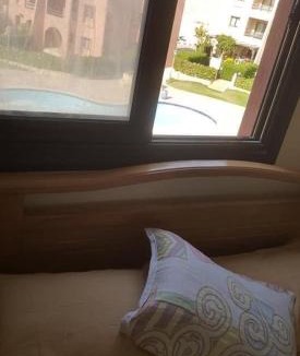 Al-Hammam Apartment | Chalet with roof pool view
