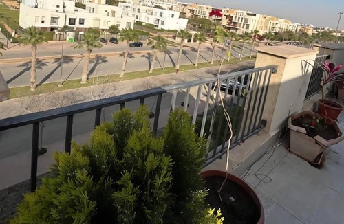 Sheikh Zayed City Apartment | Charming Rooftop Studio in Beverly Hills, Sheikh Zayed