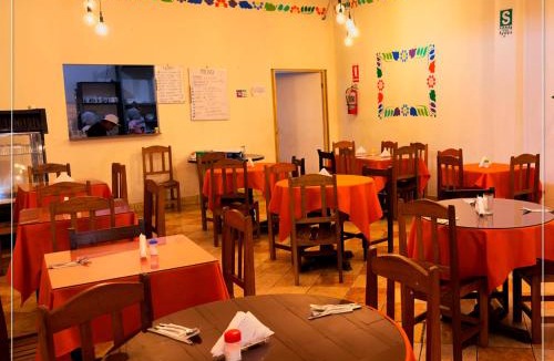 Ayacucho Hotel | Chaska Backpackers & Rooms