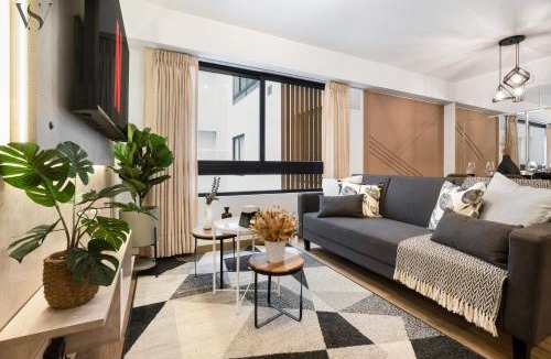 Miraflores Apartment | Chic 2BR, Luxe in the heart of Miraflores