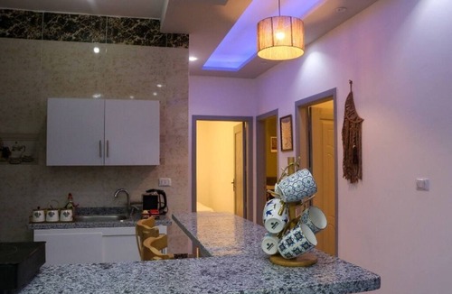 Dahar Apartment | Chic Boho 3 Bedroom Home. SunTerrace+Beach 2 Mins.