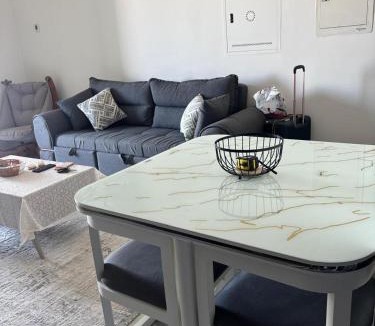 Al Alamayn Apartment | Chic Stays - 1BR Alamein Towers Floor 32