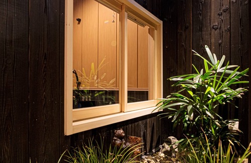 Gion House | Chiyo Hazuki facility, located by Shirakawa, in the heart of touristic places.