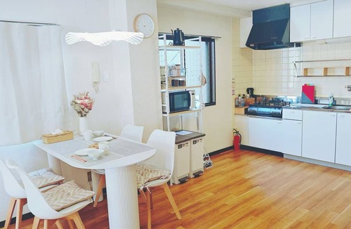 Sumida Apartment | Comfort 1-bedroom apartment skytree view