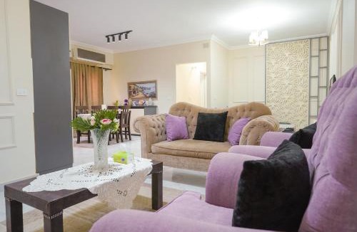 The 5th Settlement Apartment | Comfortable 3BR Apartment in New Cairo Prime Spot