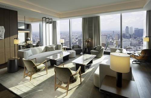 Sakae Hotel | Conrad Nagoya
