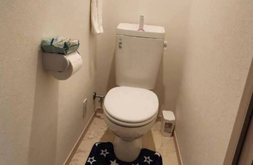 Higashishinkoiwa Apartment | Cozy 1-bedroom apartment in fantastic Katsushika City with AC