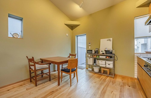 Shinkawa Apartment | Cozy 65-square-meter apartment with a 20-square-meter loft, ideal for a stay of one month or longer