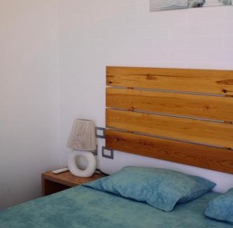 Ad-Dab'ah Ski Chalet | Cozy Lagoon View Chalet 3BR Fouka Bay