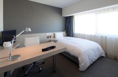 Funabashi Hotel | CROSS WAVE Funabashi